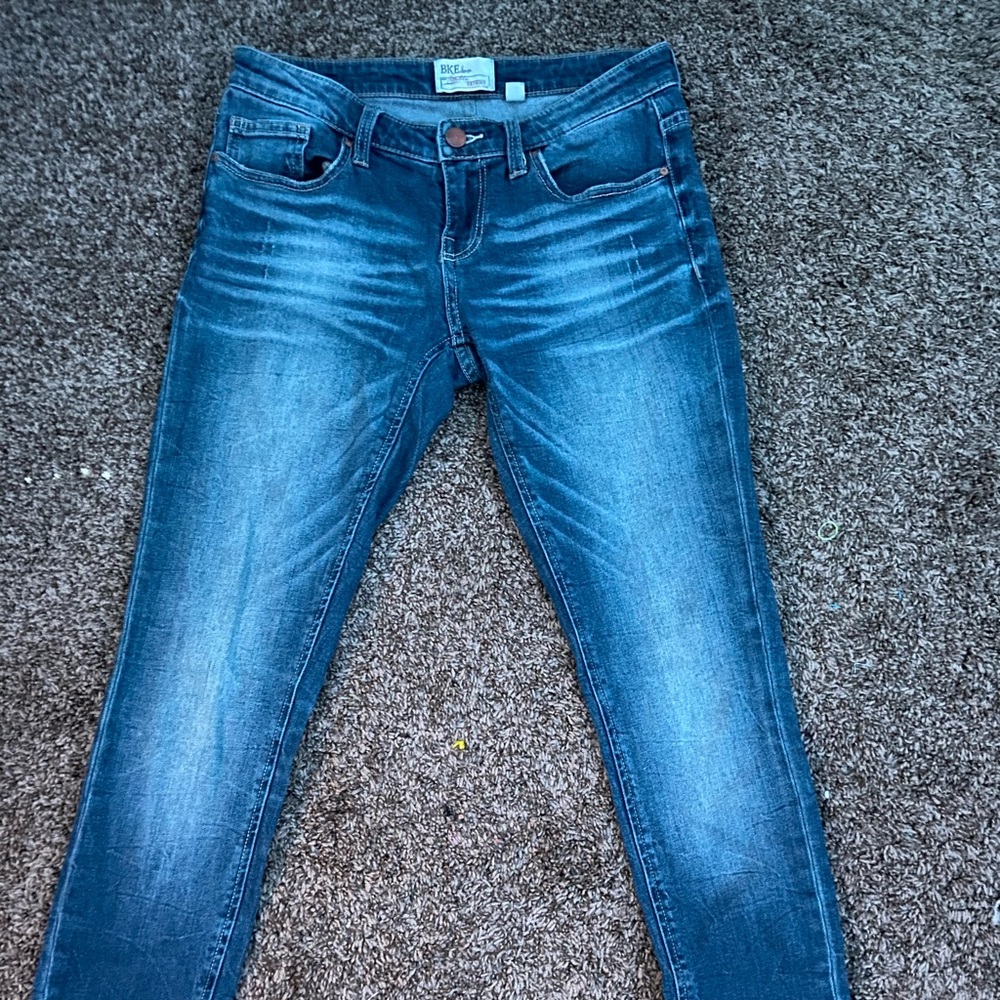 Low rise BKE light washed jeans